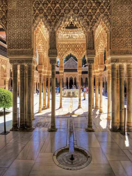 Endülüs İzlenimleri: Özlü&nbsp;Tarihçe